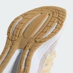 ADIDAS Ultrabounce - Image 6