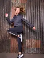 Adidas Own the Run Jacket Women - Image 2
